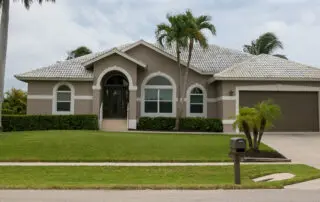 Stucco exterior home in Riverview FL showing how long exterior house paint lasts in a Florida climate